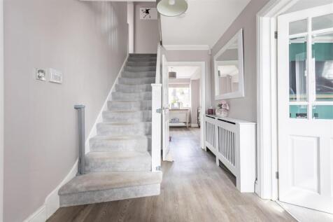 21 Beaconfield   (1).jpg