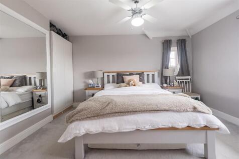 21 Beaconfield   (29).jpg