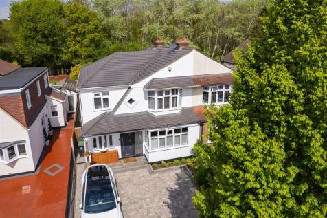 17 Woodland Way aerial  (6).jpg