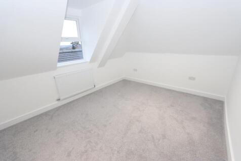 Oaktree Court 3