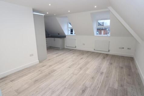 Oaktree Court 7