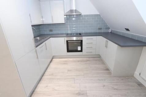 Oaktree Court 9