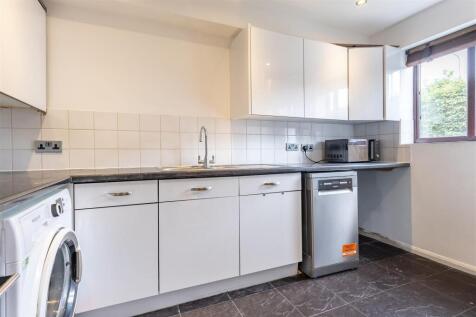 Flat 10   Ashtree C (12).jpg