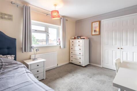 72 Beamish Close CM16 6JW (10).jpg