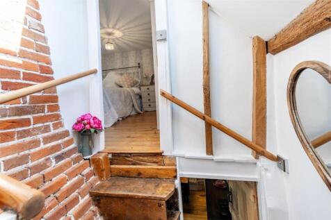 Willow Cottage 43 Berwick Ln  (15).jpg