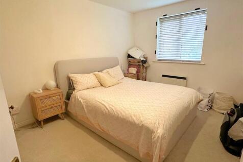 bedroom.jpg