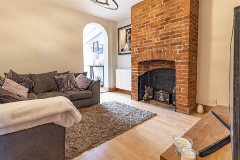 200  High Road,  CM16 6EF (3).jpg