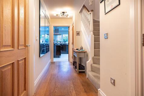 12 Boleyn Row (1).jpg