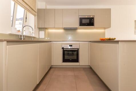 39 Buckingham Road (9).jpg