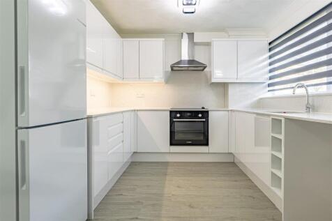 1 Priory Court (1).jpg