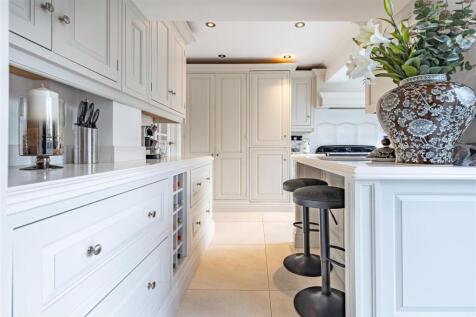 85  High Road (14).jpg