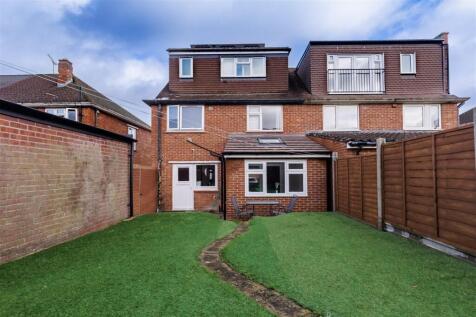 71 Crows Rd (23).jpg