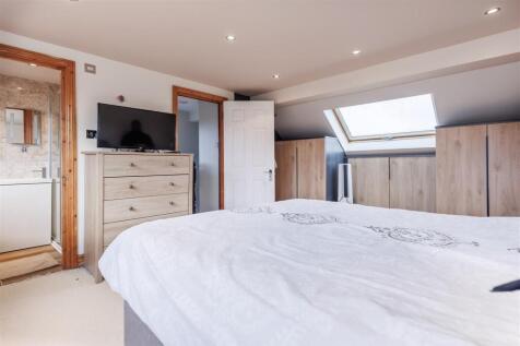 71 Crows Rd (19).jpg