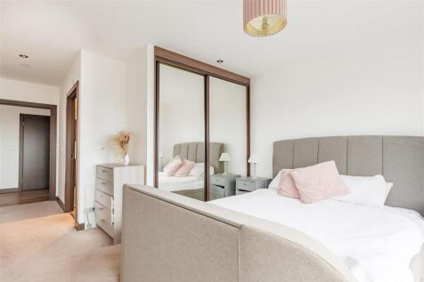 80 Godfrey House (2).jpg