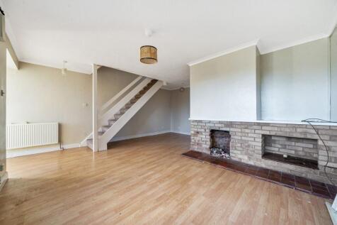 Living Room/ Dining Room