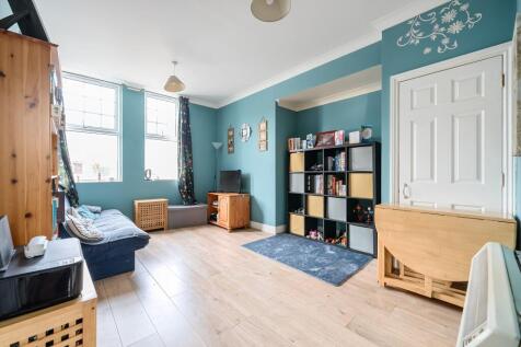 Living Room/ Dining Room