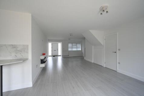 Lounge / Dining Room