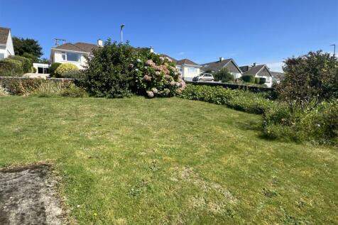 Garage and Gardens