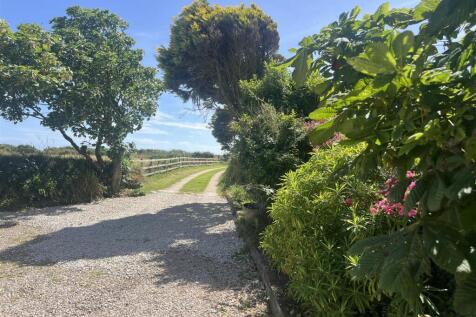 Access Lane To Carn Marth