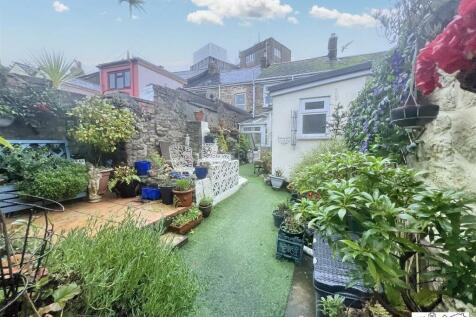 Garden &amp; Garage