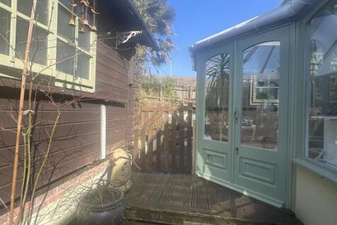 Garden, Parking &amp; Elevations