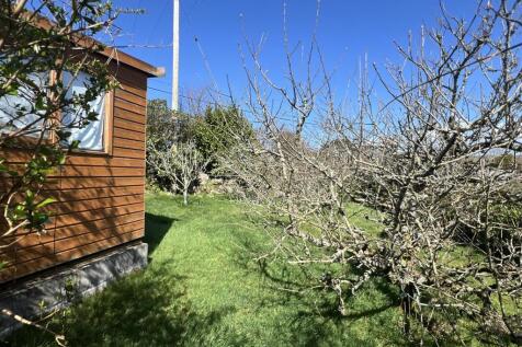 Garden &amp; Barns