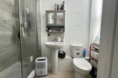 Bedroom 1 with En Suite