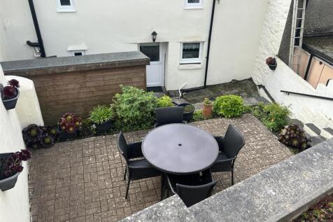 Garden, Parking &amp; Views