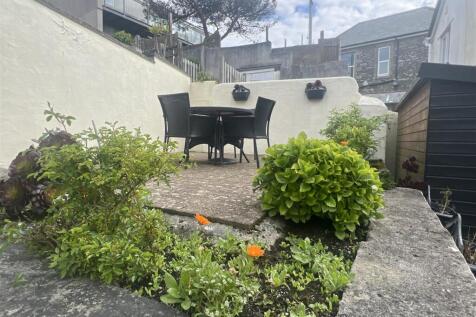 Garden, Parking &amp; Views