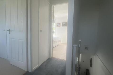 Landing &amp; Stairs