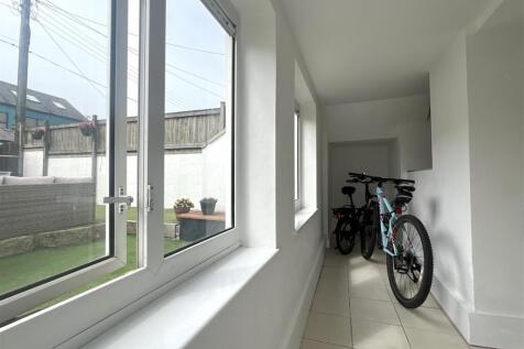 Lower Ground Floor Rear Porch