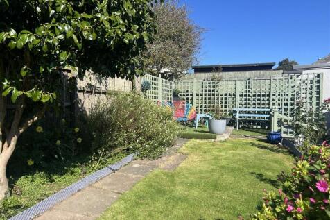Gardens & Garage