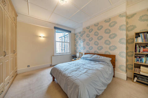 1364583-7-68e6848...