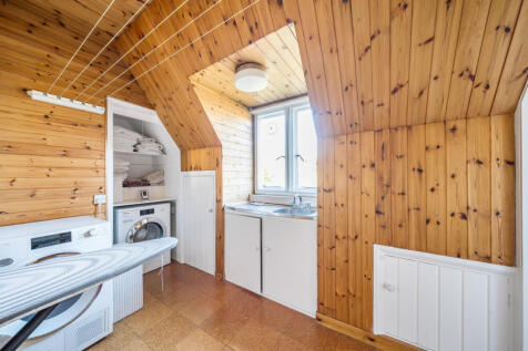 1365078-6-68e77e7...