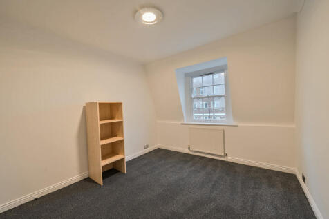 1373570-10-6907cc...