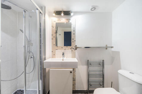 1387886-6-693196b...