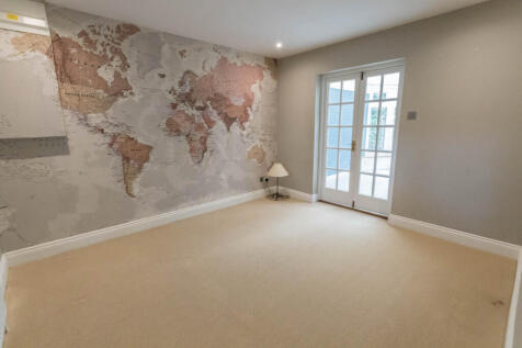 Snug/Sitting Room/Bedroom