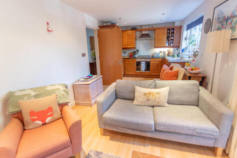 Living room/Kitchen
