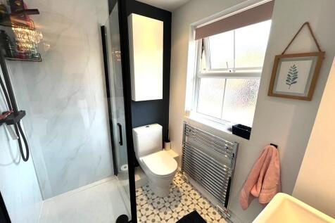 En-suite Shower Room
