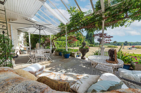 Stunning Terrace