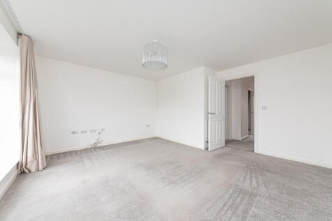 Reception Room / 4th Bedroom