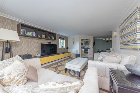 Stylish Sitting Room