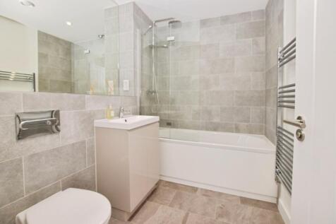 a3a4b127-bathroom