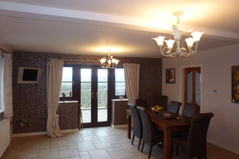 Kitchen/Diner/Fam...