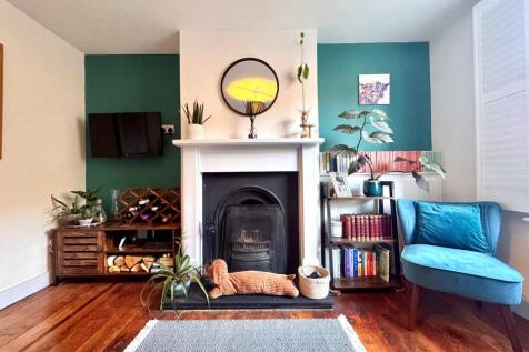 Property Image 4