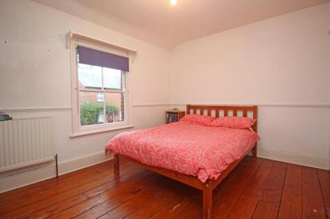 Alleyns Road Bed 2 (1).JPG