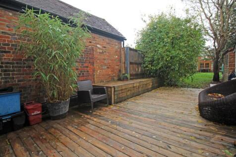 Alleyns Road Garden 2.JPG