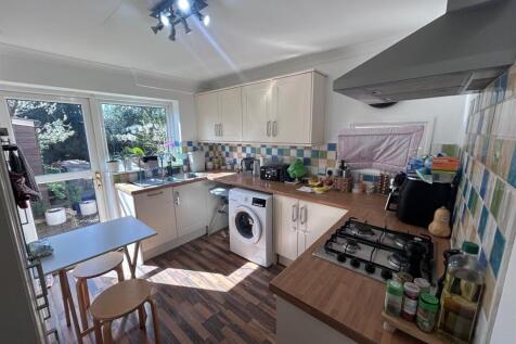 kitchen 1.jpg