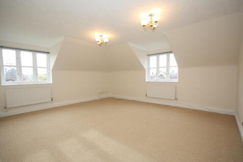 Living Room (Before redecoration and carpets - Gui
