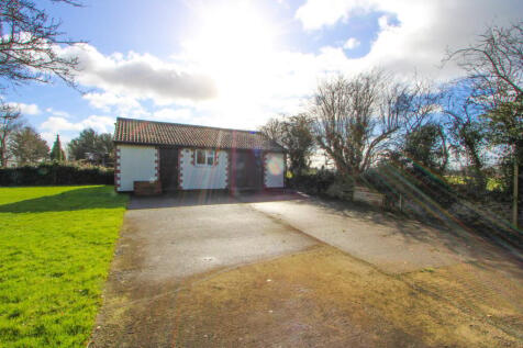 Garage/Annexe